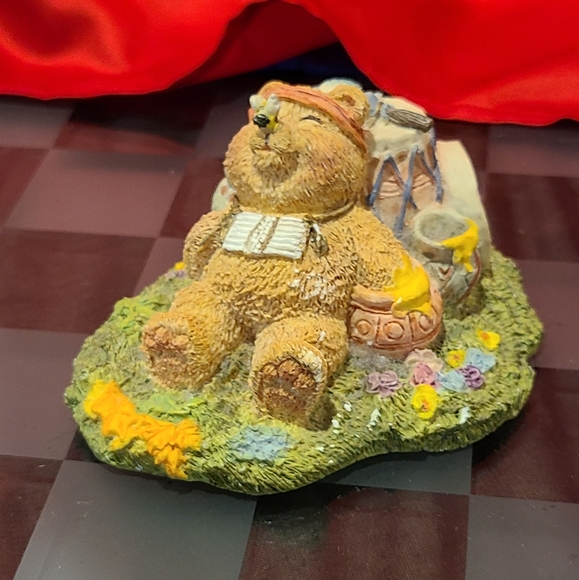 Pow Wow Bear figurine for sale - Picture 5 of 14